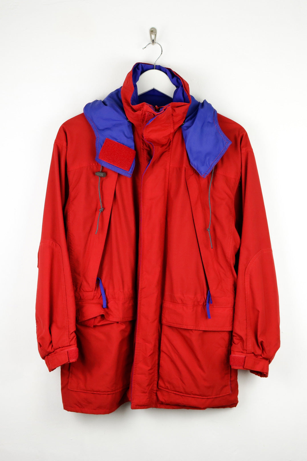 Red Columbia